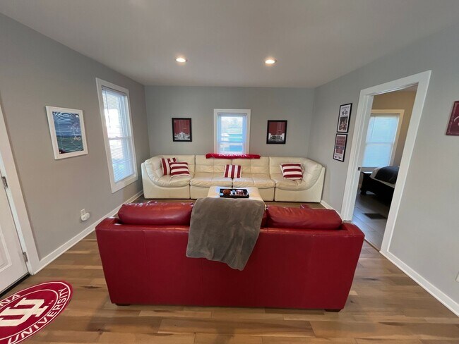 Foto del edificio - 402 E 17th St