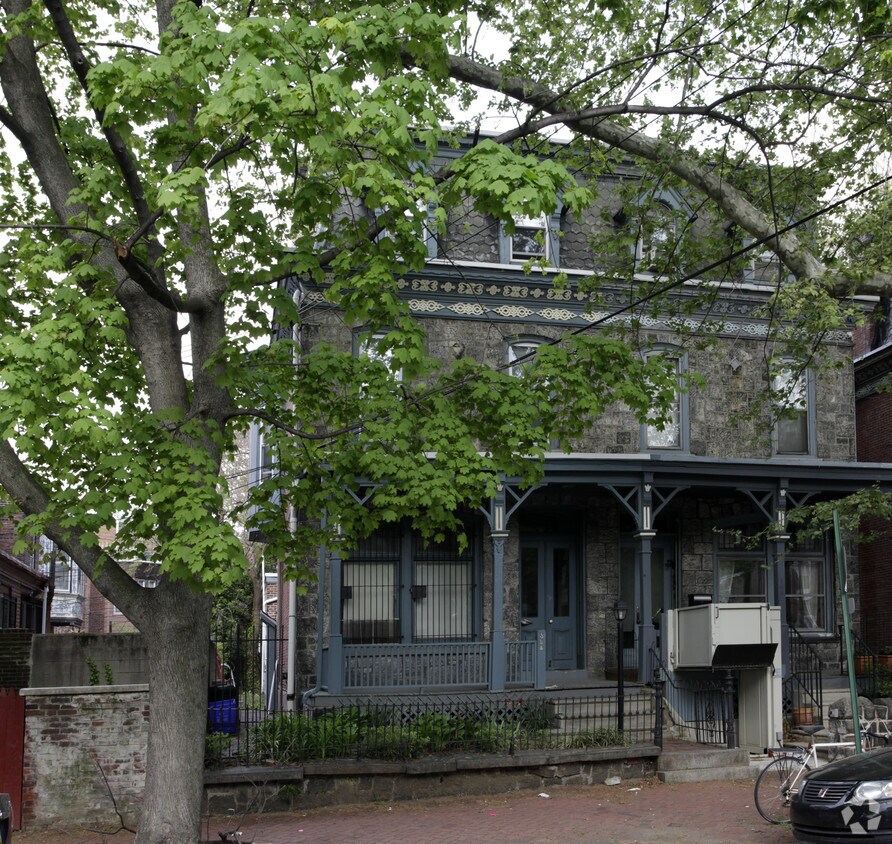 Primary Photo - 304 N 37th St