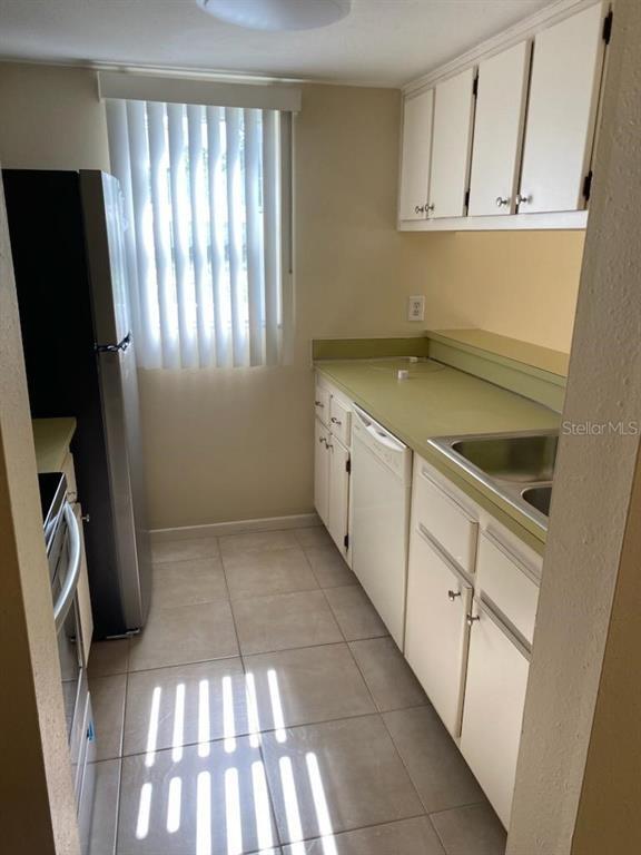 Foto del edificio - 2525 W Bay Dr