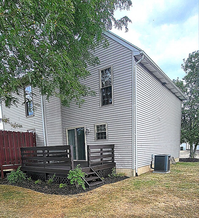 Foto del edificio - 6525 Blossomwood Cir NE