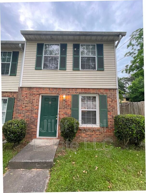 6690 Chupp Rd Unit D, Lithonia, GA 30058 Condo for Rent in Lithonia