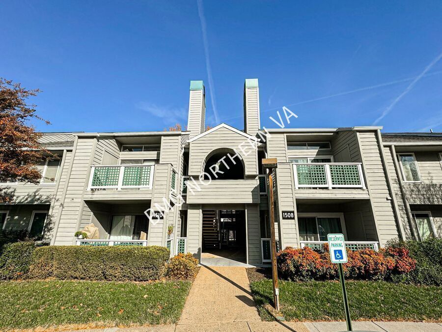 Photo - 1510 SUMMERCHASE COURT-D