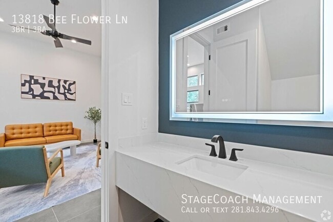 Building Photo - 13818 Bee Flower Ln