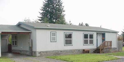 Building Photo - 1214 G St