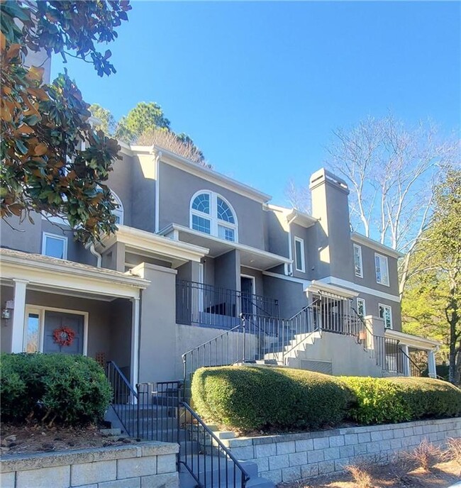 Foto del edificio - 66 St Claire Ln NE