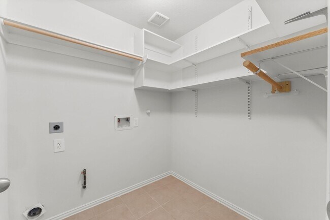 Foto del edificio - 29902 Legends Ridge Dr