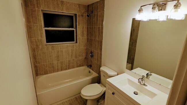 Foto del edificio - 1718 N 2900 W