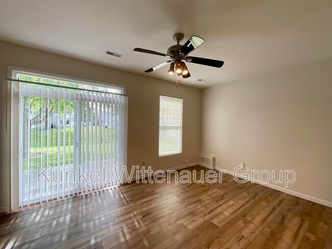 Building Photo - 2037 Celebration Park Cir