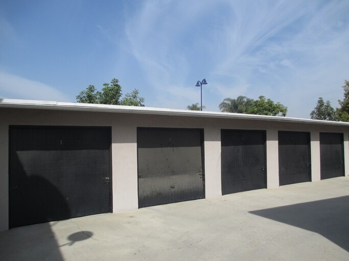 Foto del edificio - 10537 Arrington Ave