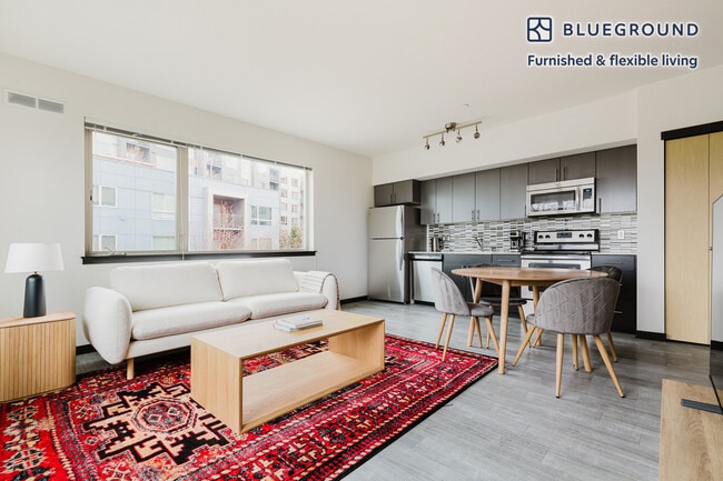 Building Photo - 15511 NE 22 Pl