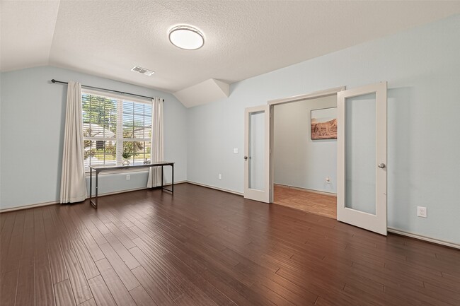 Foto del edificio - 9743 Birdsnest Ct