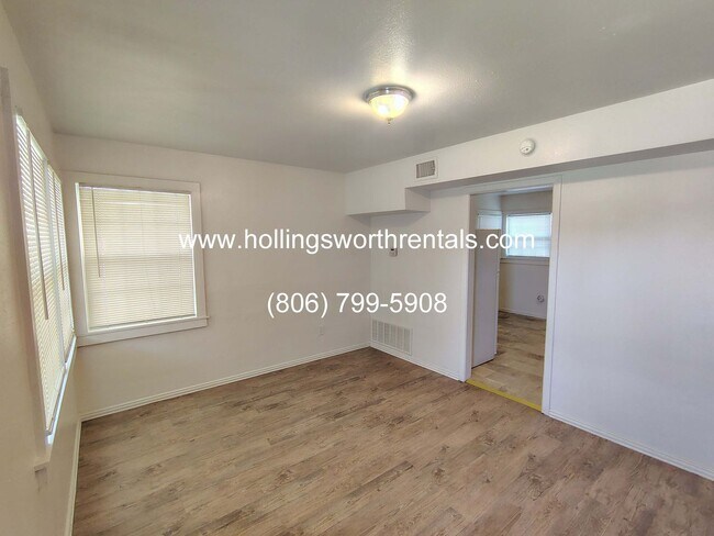 Foto del edificio - 2 Bedroom 1 bath House