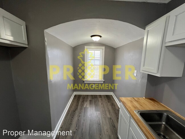 Building Photo - 3 br, 1 bath House - 148 Victor Ave