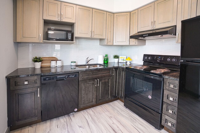 Interior Photo - The HUB - Towers 5 & 6