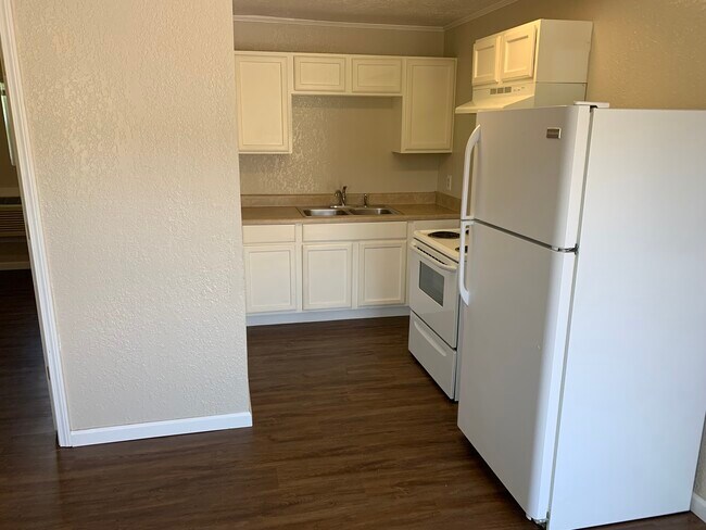 Foto del edificio - 610 Watauga Rd