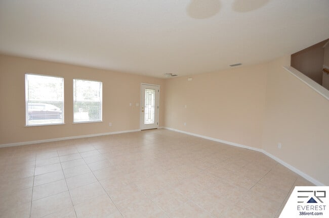 Building Photo - 38 Russo Dr