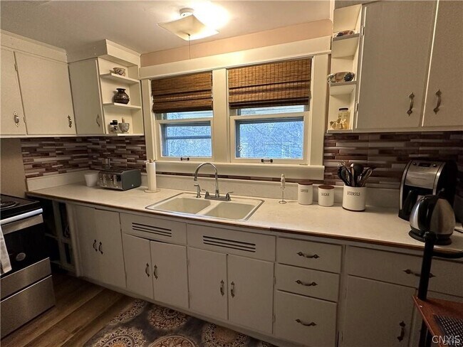 Foto del edificio - 167 E Genesee St