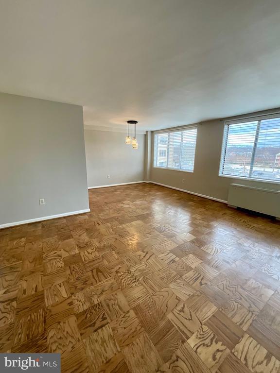 6621 Wakefield Dr Unit 317, Alexandria, VA 22307 Room for Rent in