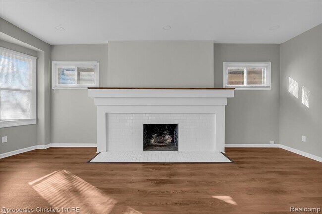 Foto del edificio - 2508 Clairmount Ave