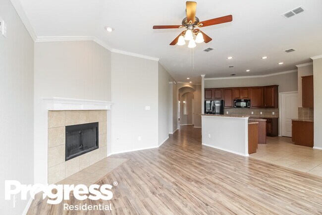 Foto del edificio - 514 Azalea Dr