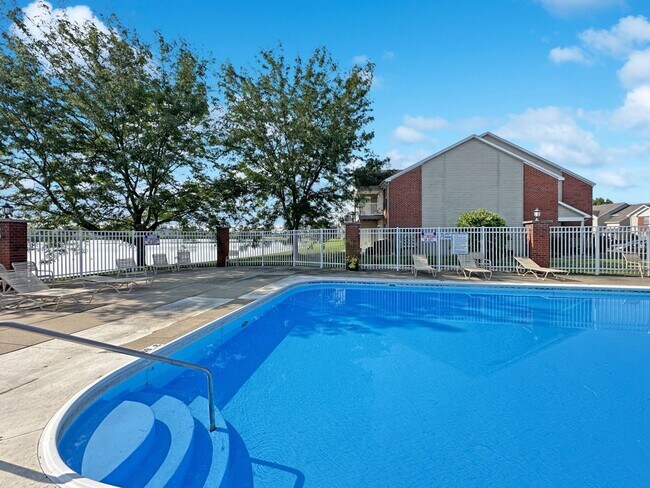 Foto del edificio - Grand Lakeside Escape: Spacious 3-Bedroom ...
