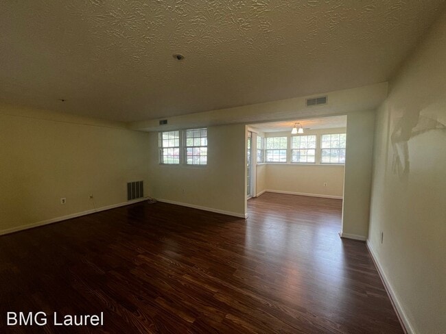 Building Photo - 2 br, 2 bath House - 6375 Green Field Rd (...