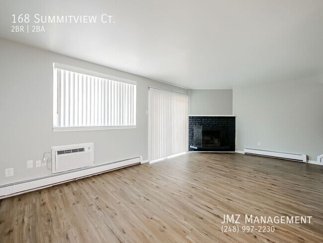 Foto del edificio - 168 Summitview Ct.-