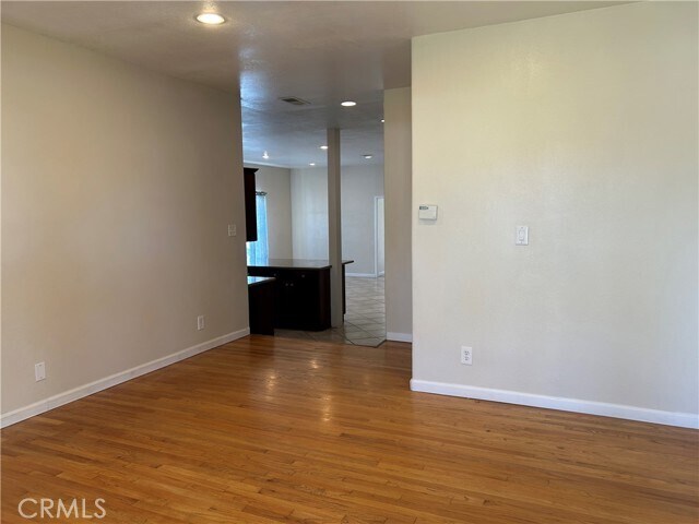 Foto del edificio - 23009 Huber Ave