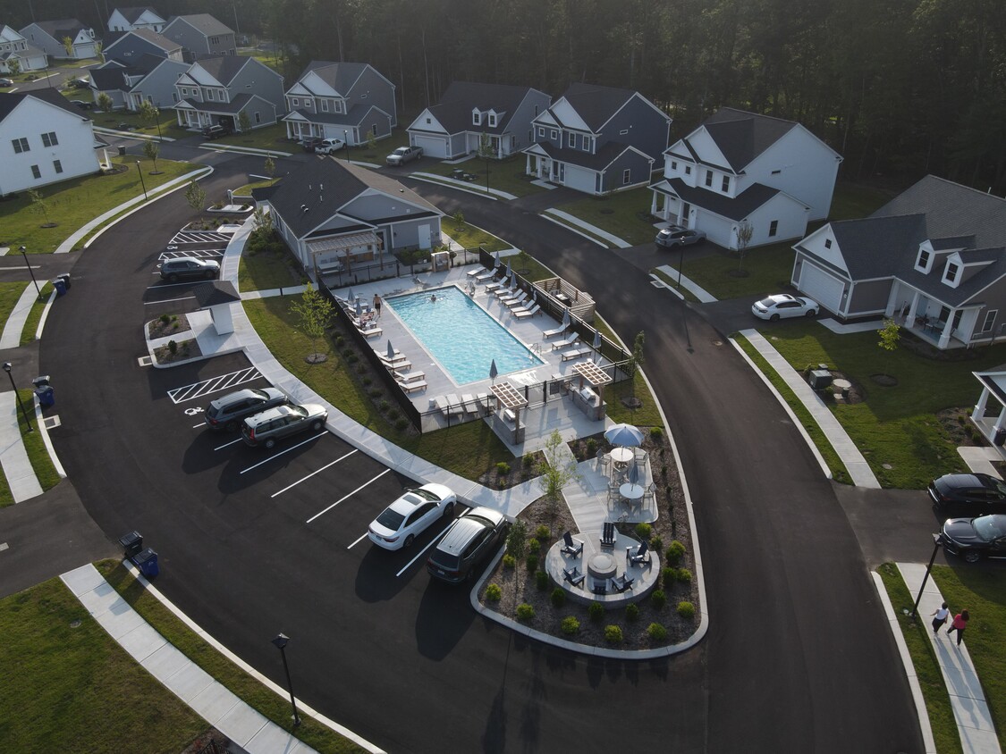 The Grand Luxury Apartments and Homes Apartments in Granby, CT
