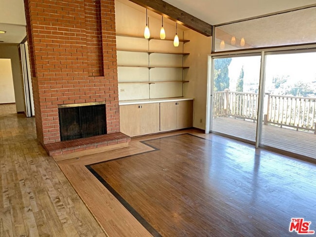 Building Photo - 1729 Silverwood Terrace