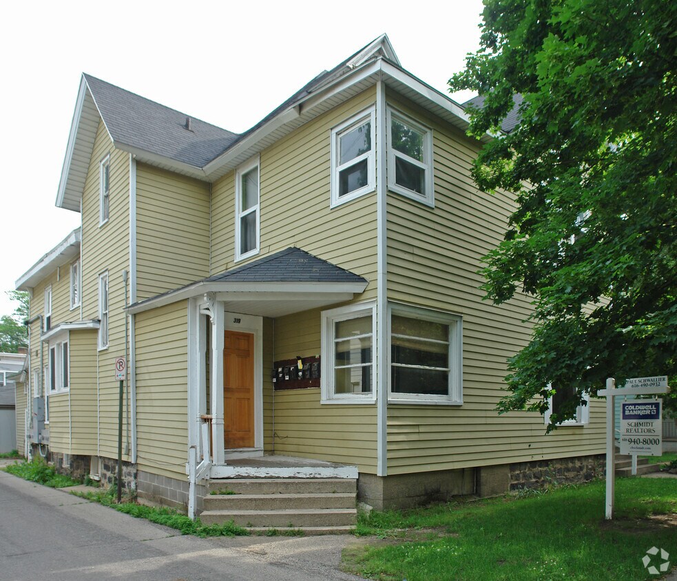 Primary Photo - 319 Lyon St NE