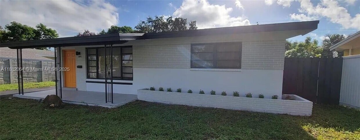 Foto principal - 2513 Island Dr