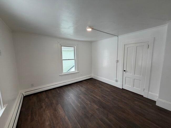 Building Photo - 66 3rd St