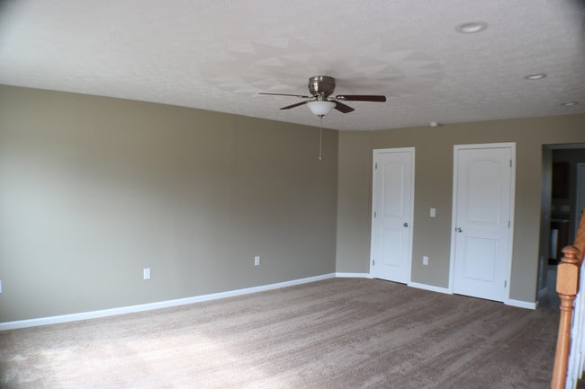 Building Photo - 12 Sugar Maple Ln