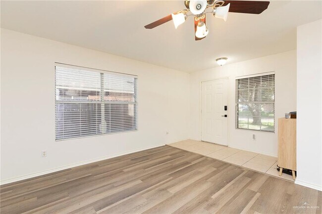 Foto del edificio - 209 W Rodeo Dr