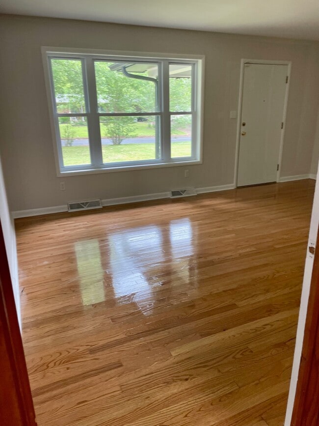 515 Carolyn St SW, Decatur, AL 35601 House for Rent in Decatur, AL