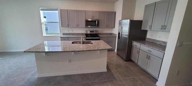 Building Photo - 1310 Mako Wy