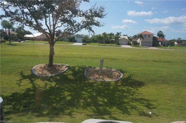Building Photo - 5312 Chiquita Blvd S
