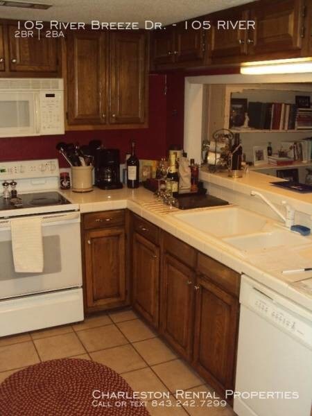 Foto del edificio - 105 River Breeze Dr