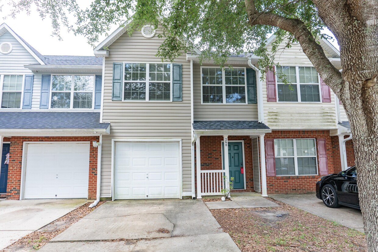 Foto principal - 268 Swaying Pine Ct