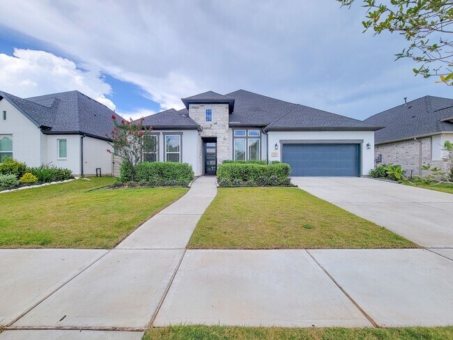 Building Photo - Beautiful New Home in Manvel, Texas featuring 4 spacious bedrooms and 3.5 bathrooms with 3 car ga...
