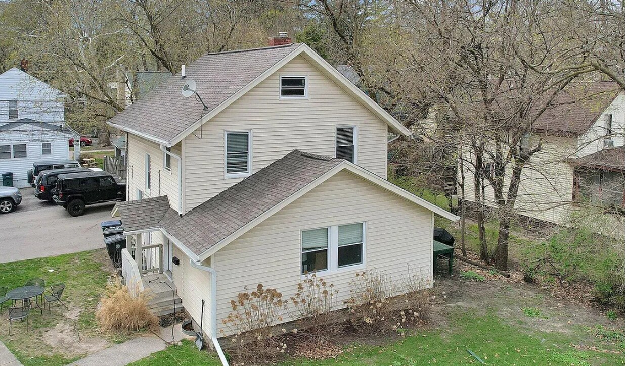 Foto principal - 645 Evergreen Ave