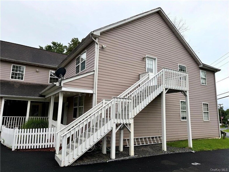 120 Old Rte 52 Unit 2B, Stormville, NY 12582 Condo for Rent in