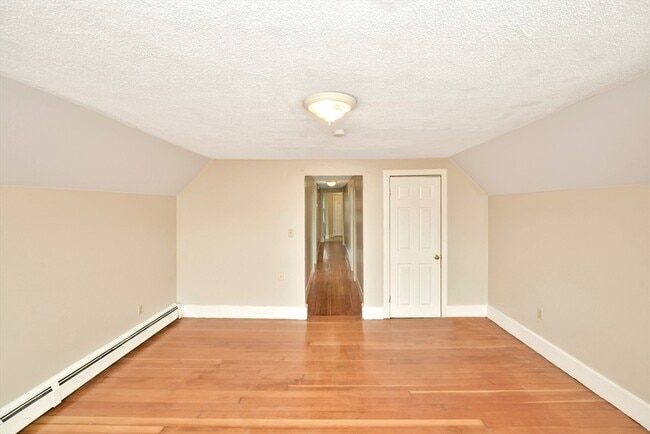 Building Photo - 180 Westville St
