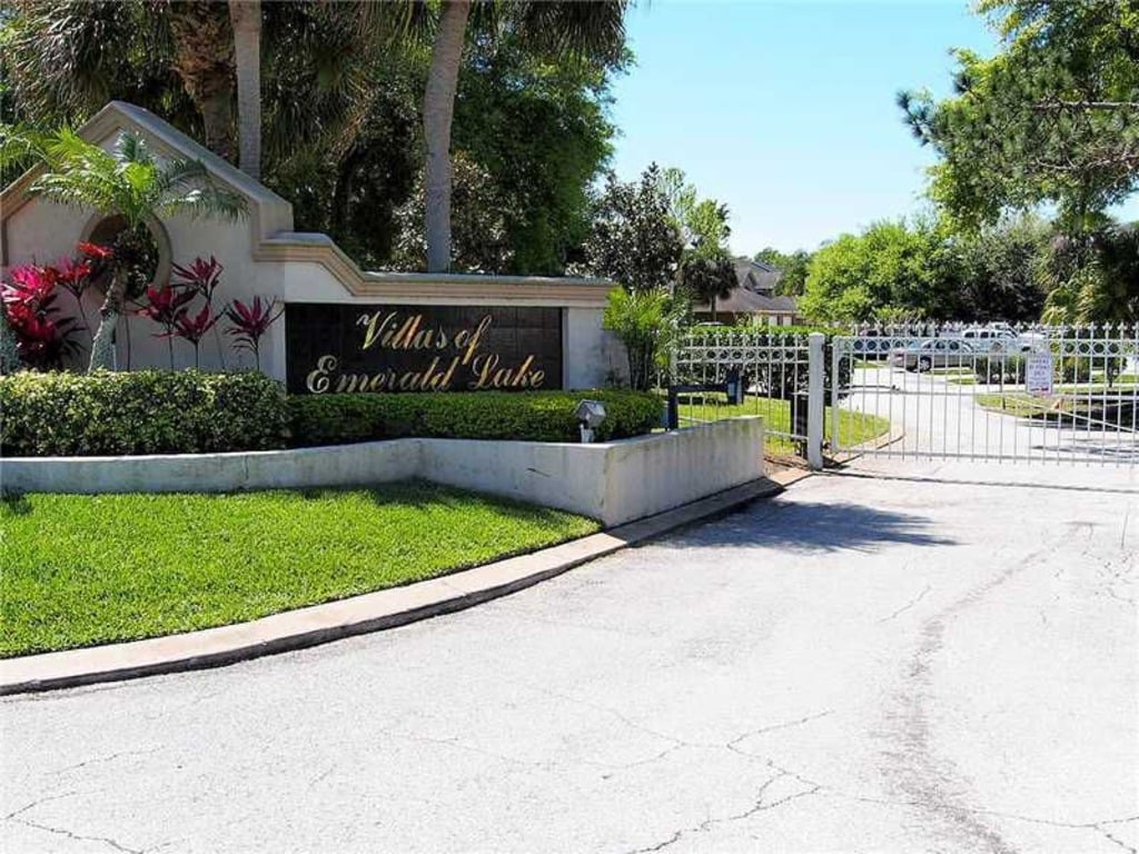 entrance - 2631 Emerald Lake Ct