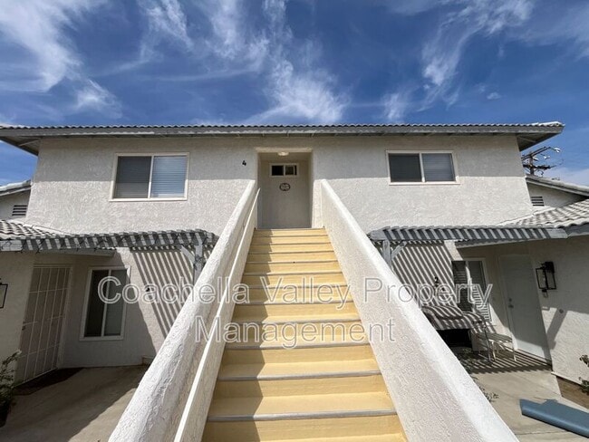 Building Photo - 29555 Avenida La Paz