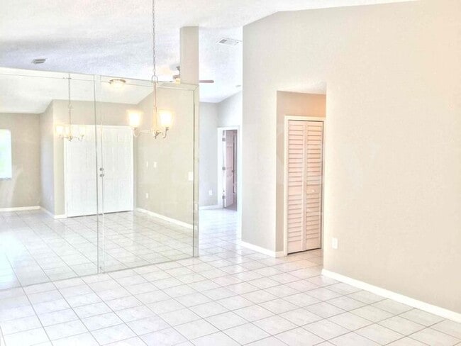 Building Photo - 13530 SW 180th Terrace
