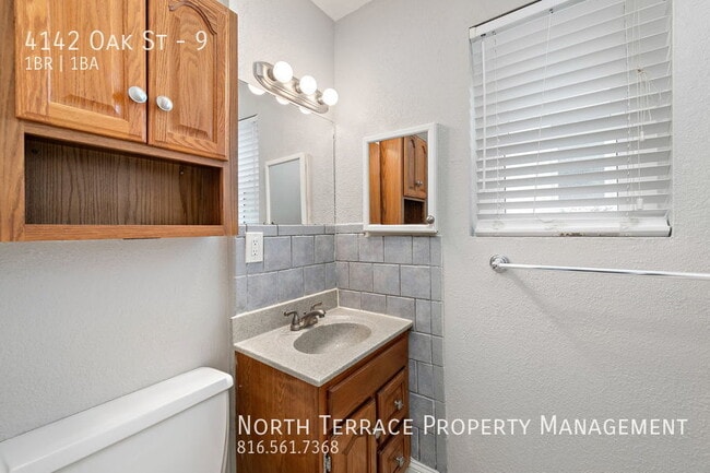 Building Photo - *RENT SPECIAL: lower your monthly rent fro...