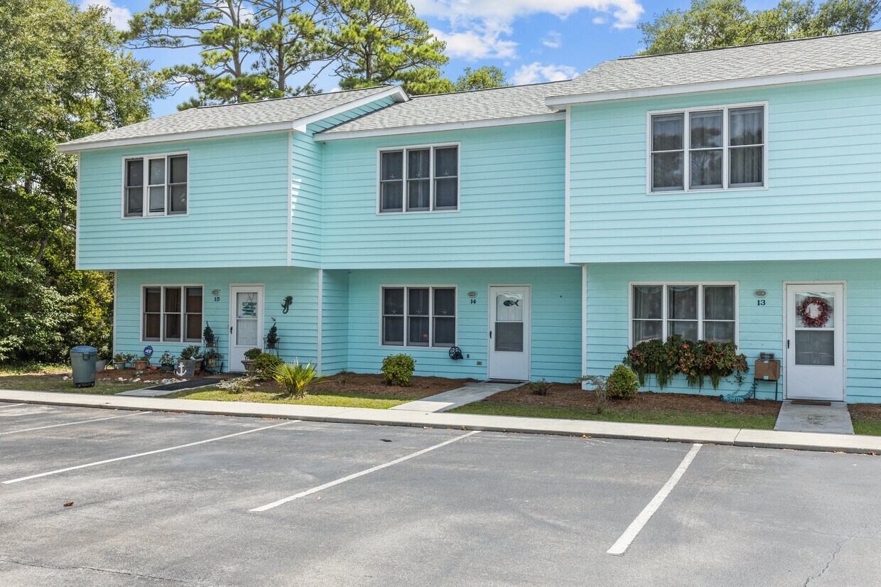 Primary Photo - 300 Osprey Ridge Dr