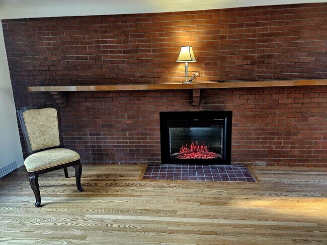 Foto del edificio - 4190 Knox Ct